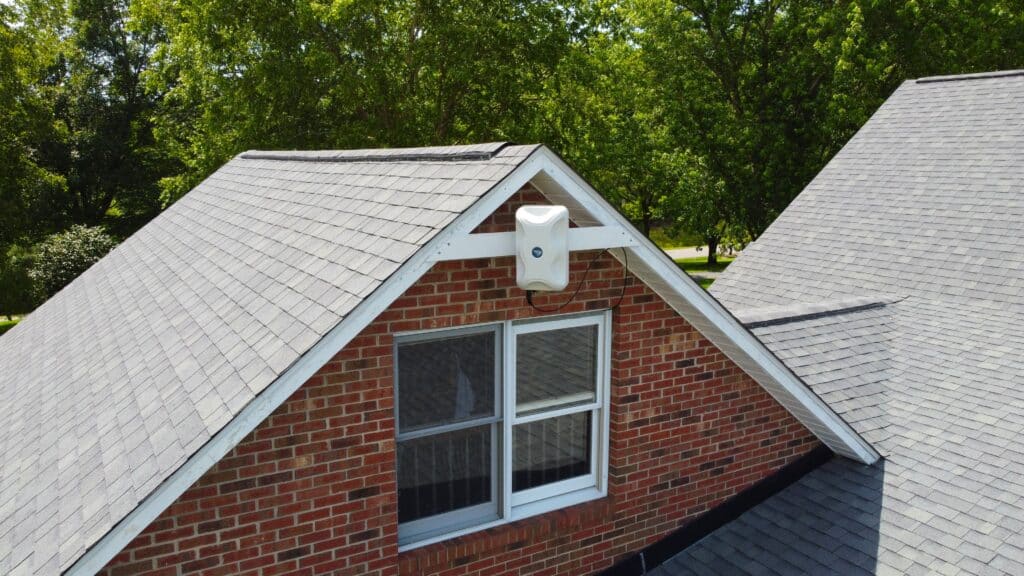 The QuadLink cellular modem antenna & enclosure combo