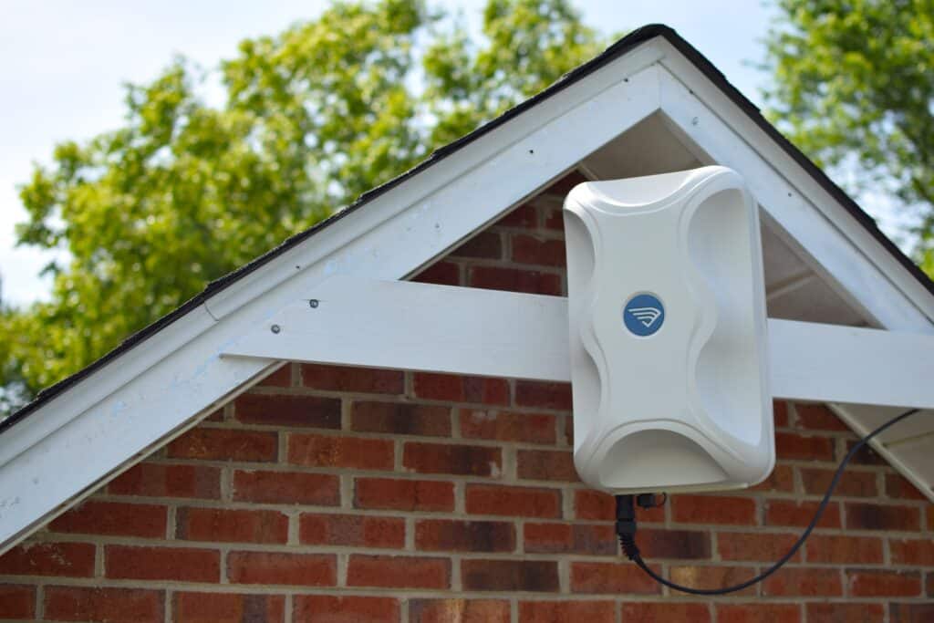 The QuadLink cellular modem antenna & enclosure combo